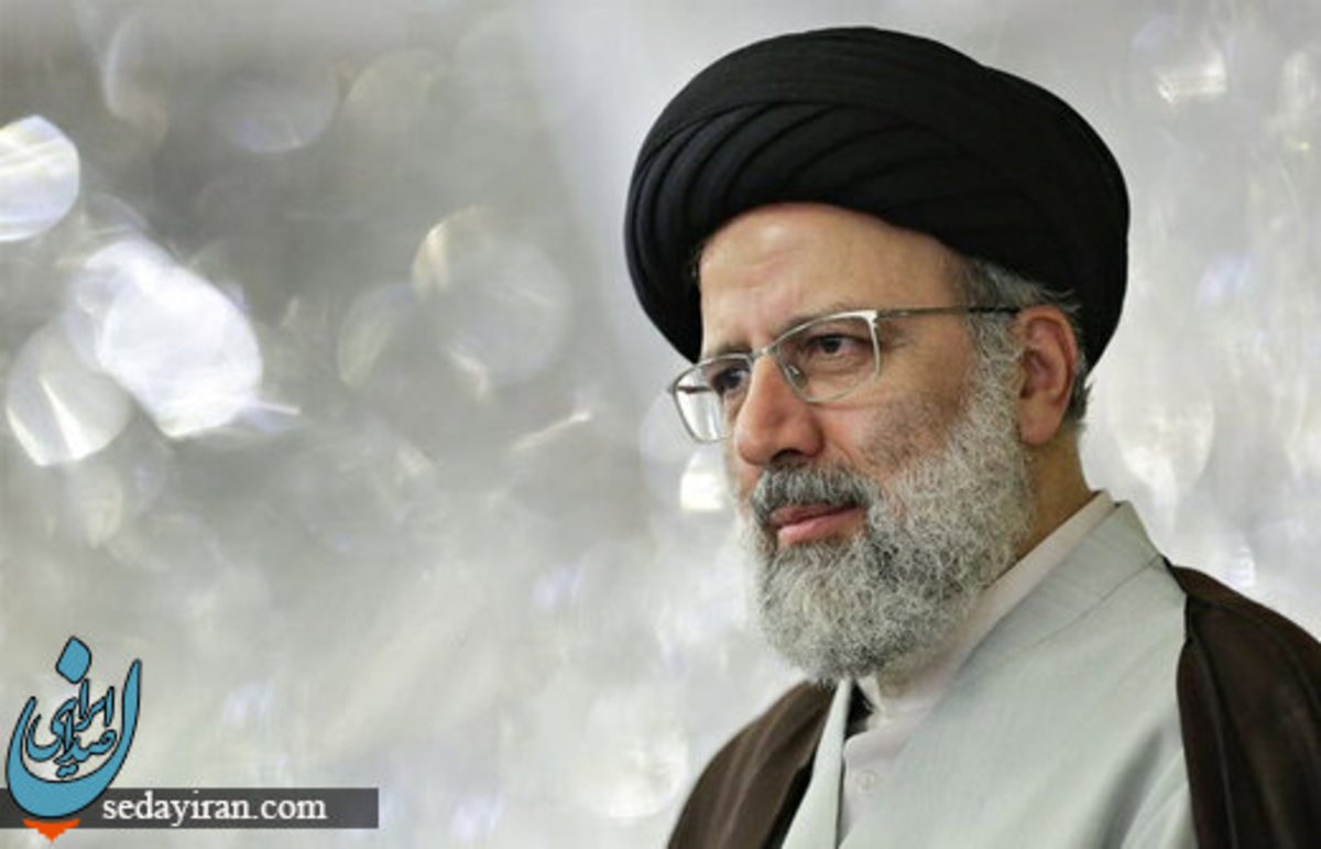 کاشت نهال یادبود توسط رئیسی در نشست شانگهای عکس