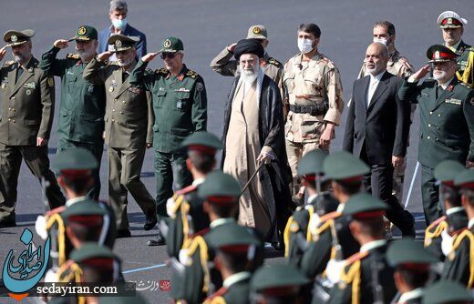 (تصاویر) حضور رهبر معظم انقلاب در مراسم مشترک دانش‌آموختگی دانشجویان دانشگاه‌های نیرو‌های مسلح