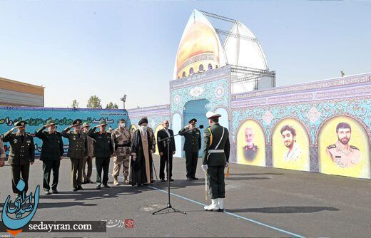 (تصاویر) حضور رهبر معظم انقلاب در مراسم مشترک دانش‌آموختگی دانشجویان دانشگاه‌های نیرو‌های مسلح