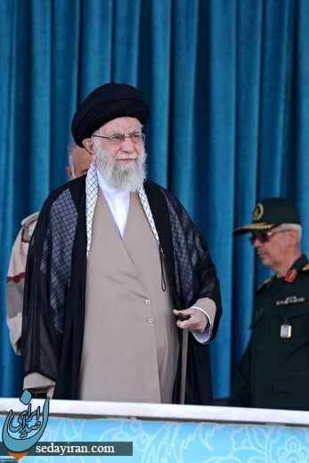 (تصاویر) حضور رهبر معظم انقلاب در مراسم مشترک دانش‌آموختگی دانشجویان دانشگاه‌های نیرو‌های مسلح