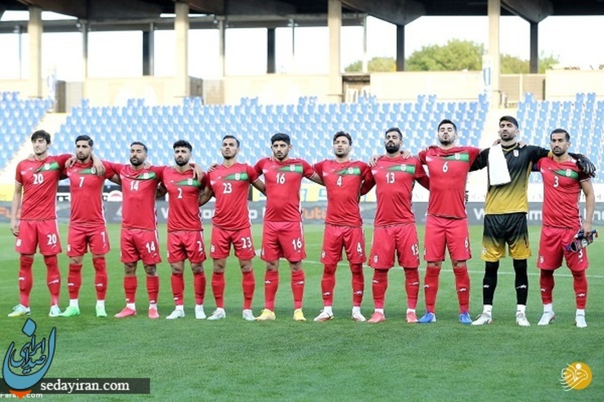 ابراز همدردی بازیکنان تیم ملی فوتبال ابران با خانواده مهسا امینی عکس