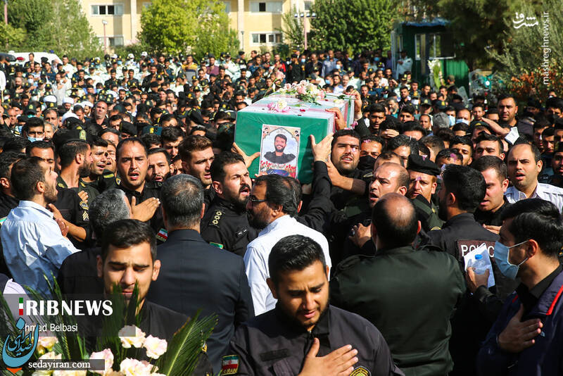 (تصاویر) برگزاری مراسم تشییع شهید مهدی لطفی در تهران (تصاویر) برگزاری مراسم تشییع شهید مهدی لطفی در تهران