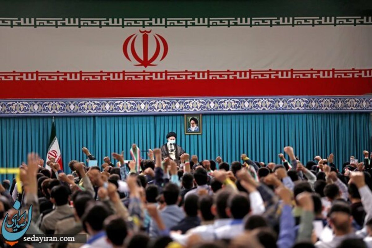 رهبر معظم انقلاب: حوادث 13 آبان فراموش شدنی نیست در بیشتر حوادث ضدّایرانی جای پای آمریکا را می‌شود دید هرگز شهادت شهید سلیمانی را فراموش نخواهیم کرد