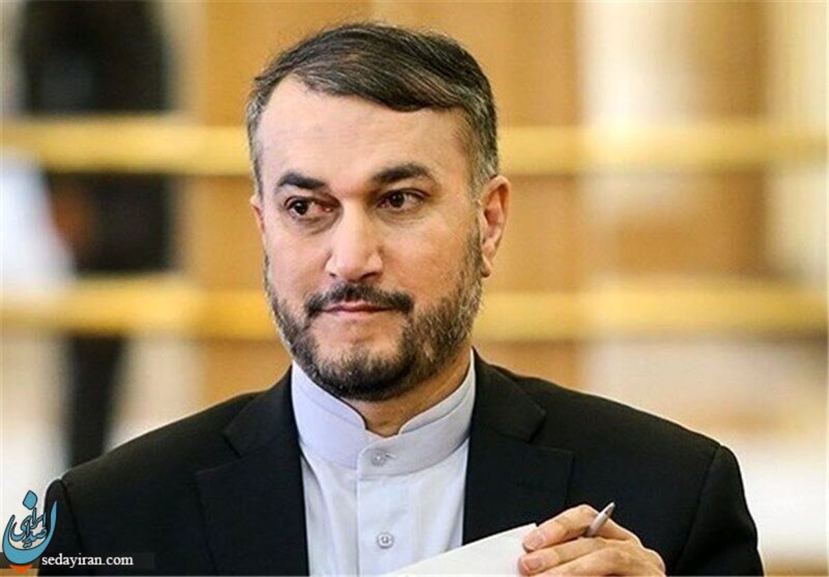 ژست جالب محمد جواد ظریف در نشست وزرای خارجه سابق! عکس