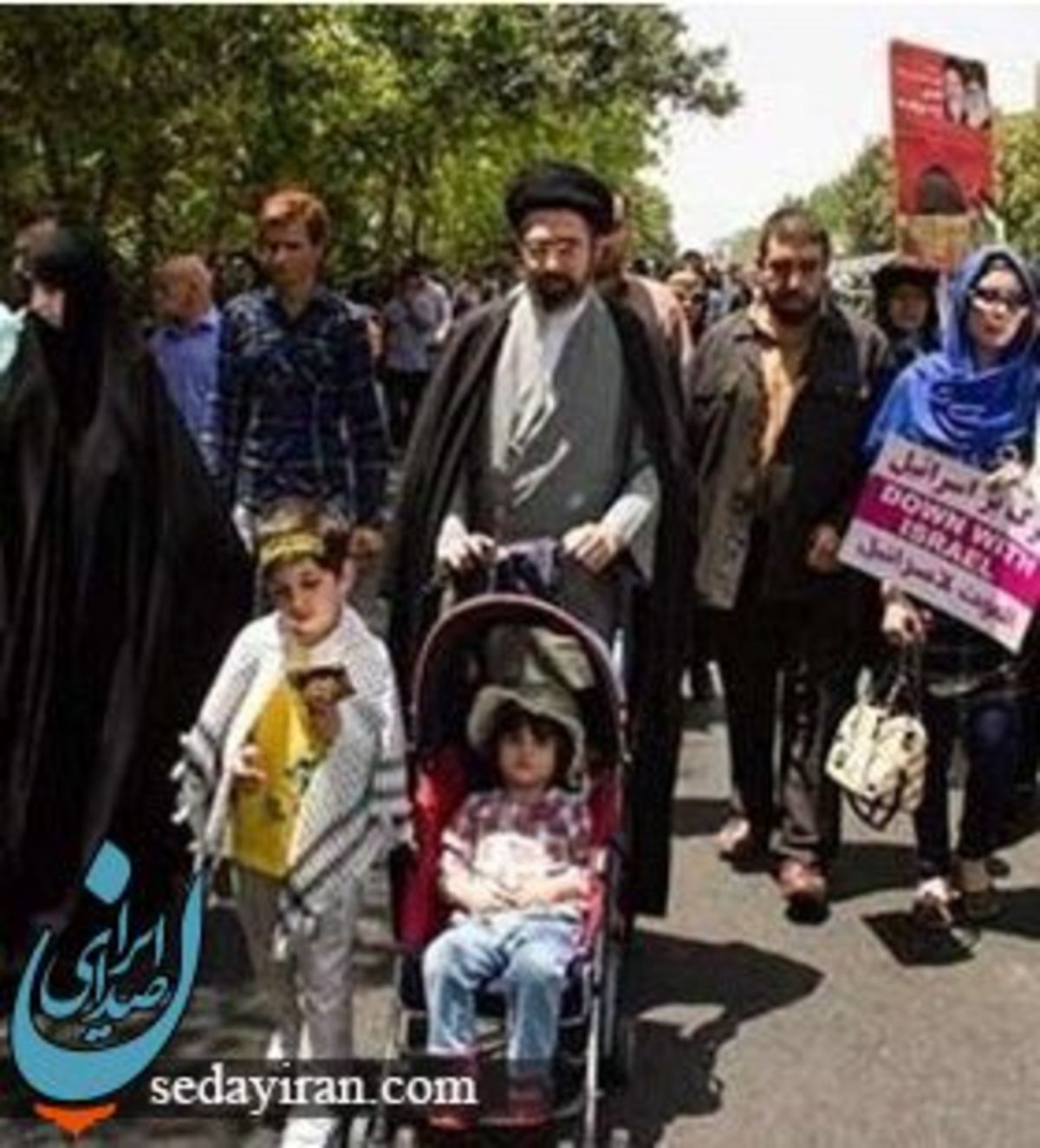 ماجرای تولد نوه رهبر انقلاب در لندن چیست؟