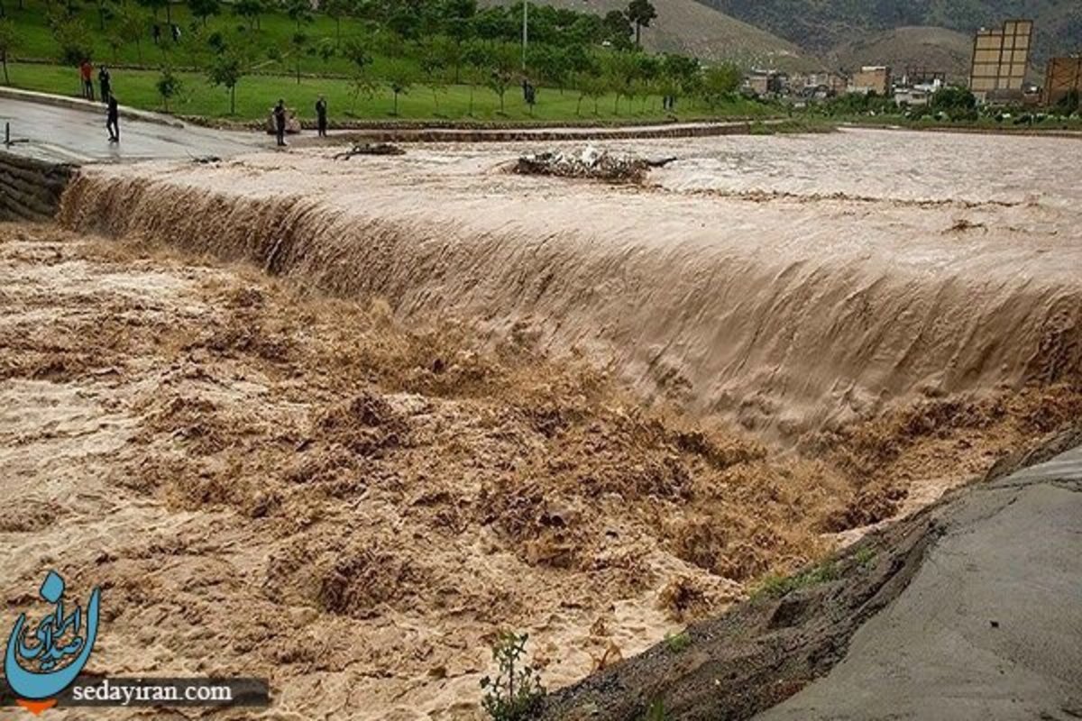پیدا شدن جسد 2 سرنشین خودرو در سیل هفتکل پس از 8 ساعت