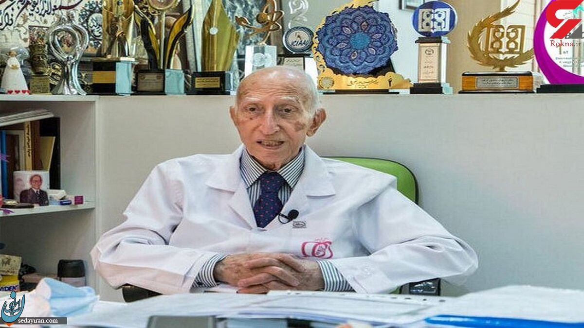 پروفسور فرهود: 2 نفر با لباس مشکی مرا با خود بردند در سلامت کامل به سر می برم