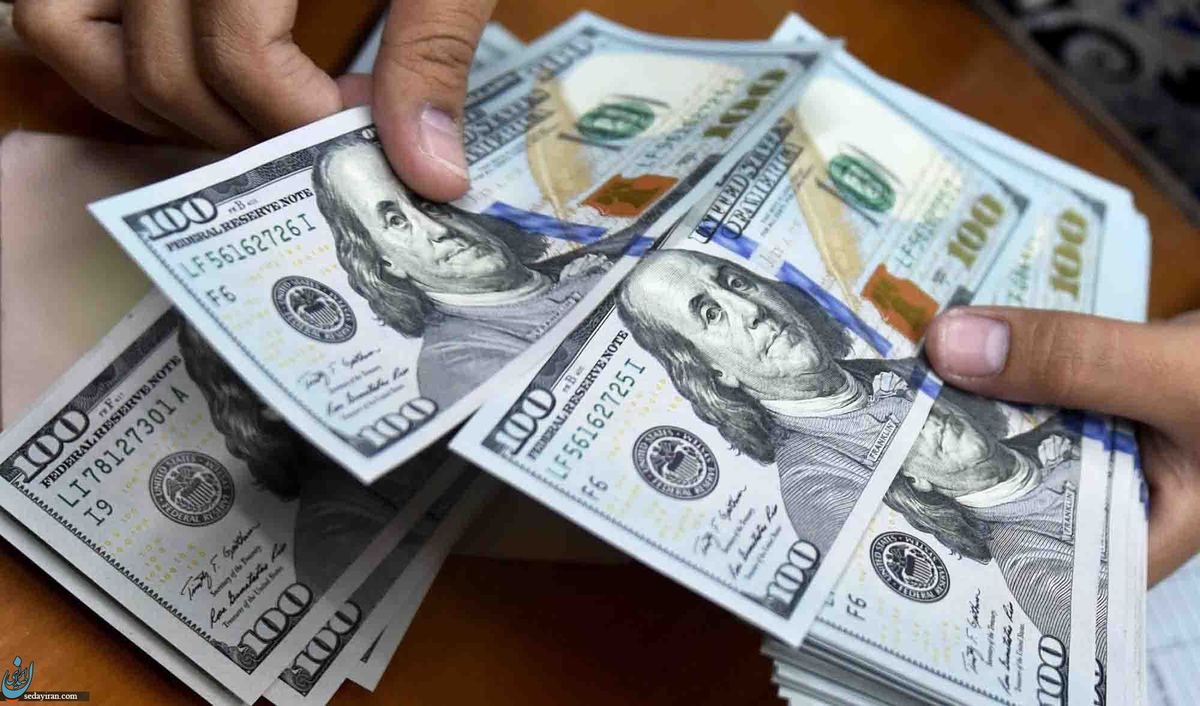 قیمت دلار امروز ۲ آذرماه ۱۴۰۱