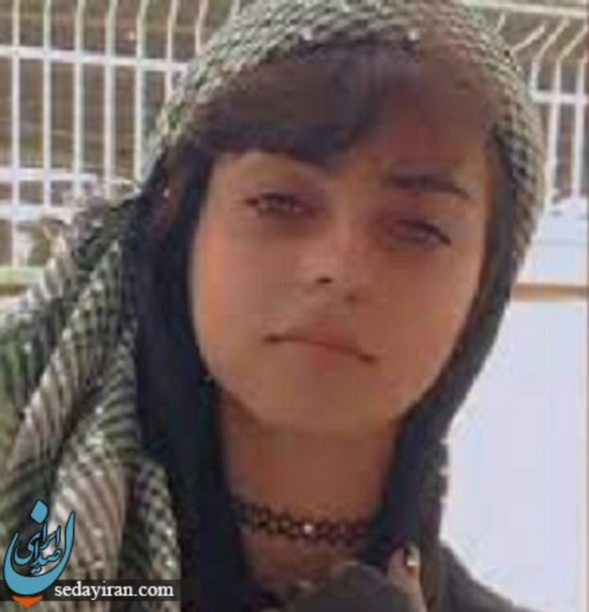 اطلاعیه دادگستری ایلام درباره سونیا شریفی متهم ۱۷ ساله آبدانانی، پس از آزادی از زندان