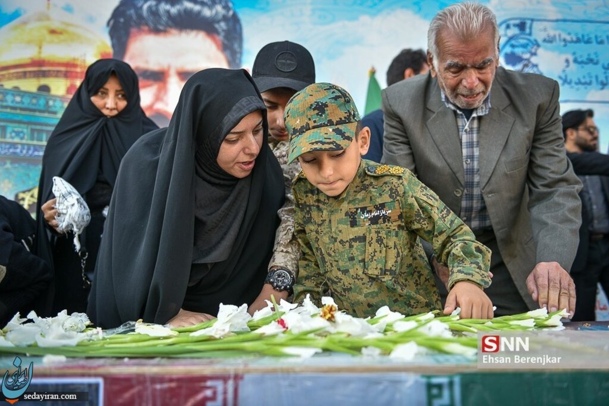 (تصاویر) مراسم وداع و خاکسپاری پیکر شهید داوود جعفری