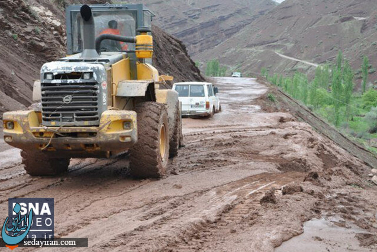 خبرهای جدید از امدادرسانی در مناطق درگیر سیلاب امدادرسانی به ۸۶۱ نفر در ۸ استان غربی و شمالغرب کشور