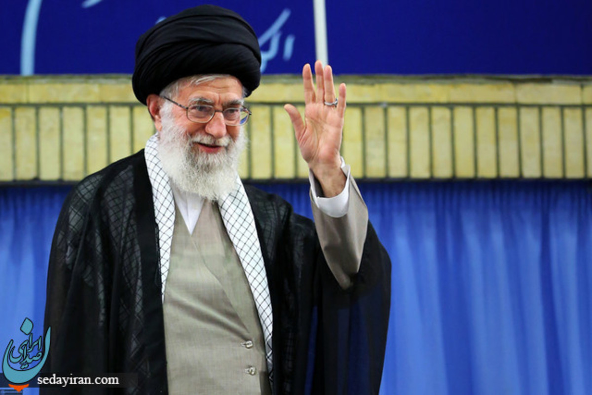 رهبر معظم انقلاب: انتخابات جلوی دیکتاتوری، هرج و مرج و ناامنی را می‌گیرد آمریکا بی‌شرمانه قطعنامه شورای امنیت را برای آتش‌بس وتو می‌کند امروز در دنیا هیچ‌کس بین اسرائیل و آمریکا و انگلیس تفاوتی نمی‌گذارد