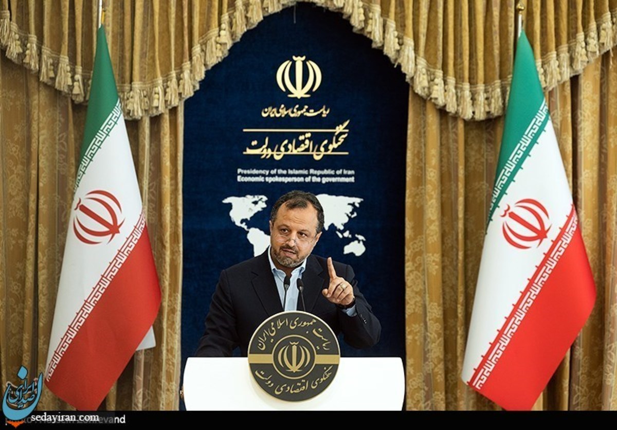 خاندوزی: رشد نقدینگی به ۲۷ درصد کاهش یافته است