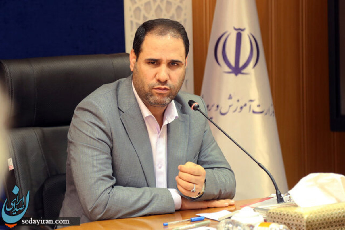 صحرایی: گزینش داوطلبان معلمی مطابق قانون اجرا شد ماجرای ایراد به فعالیت داوطلبان معلمی در فضای‌مجازی برگزاری آزمون «استخدام»۷۲هزار معلم در اسفند