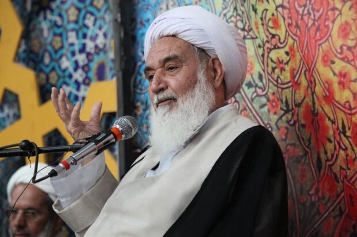 حضور در انتخابات برای حمایت و تقویت نظام اسلامی یک تکلیف است اگر نعمت اسلام را از ما بگیرند هیچ چیزی نداریم