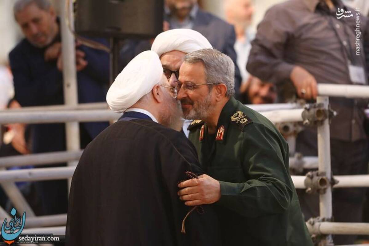 توهین به حسن روحانی در مراسم ارتحال امام خمینی عکس