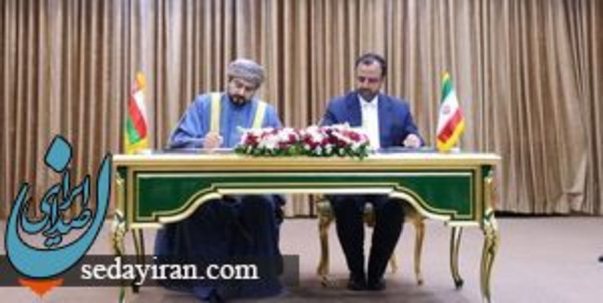 امضای ۴ سند همکاری میان مقامات ایران و عمان