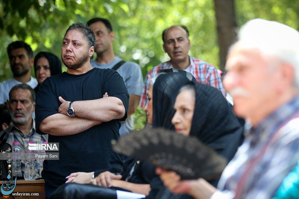 تشییع پیکر فریماه فرجامی