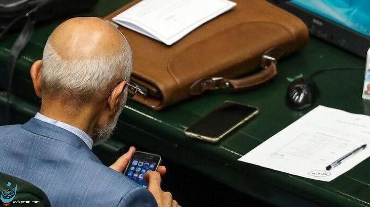 (تصاویر) جنجال های میر سلیم از ساعت لوکس ریباک تا آیفون!