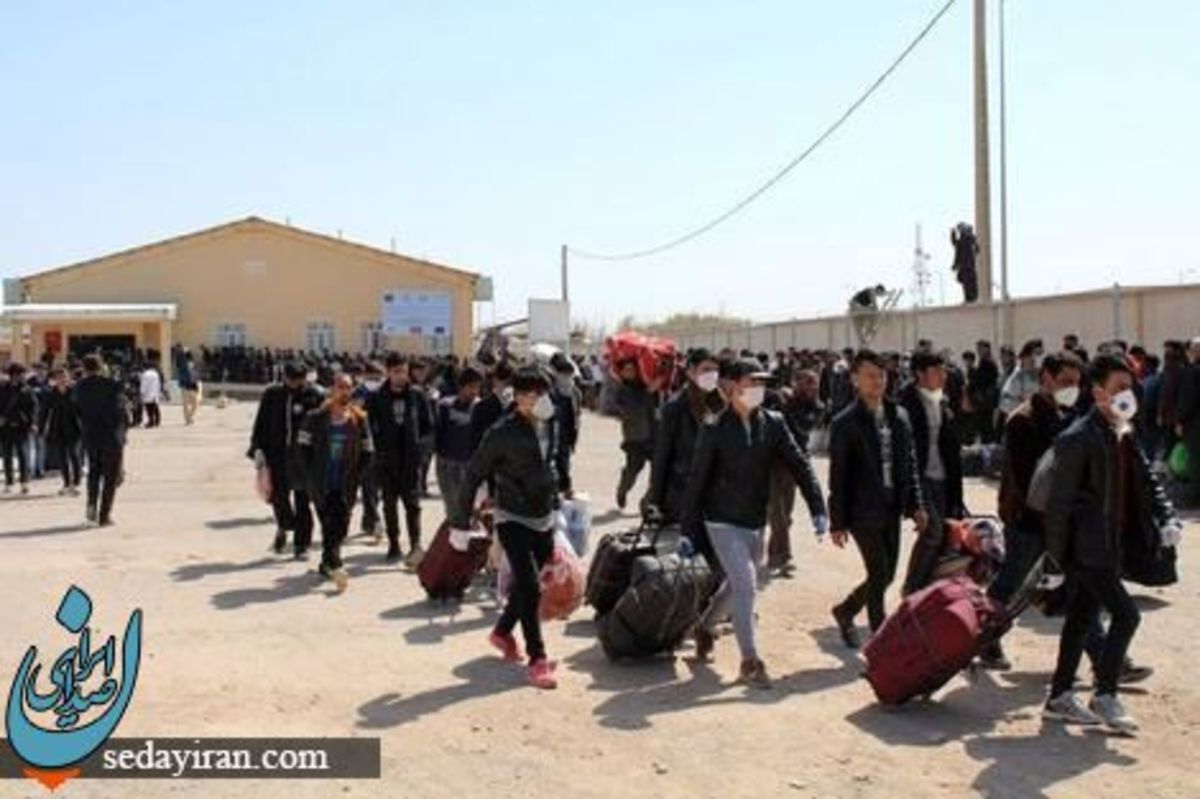 نزدیک پنج هزار مهاجر افغان از ایران خارج شدند