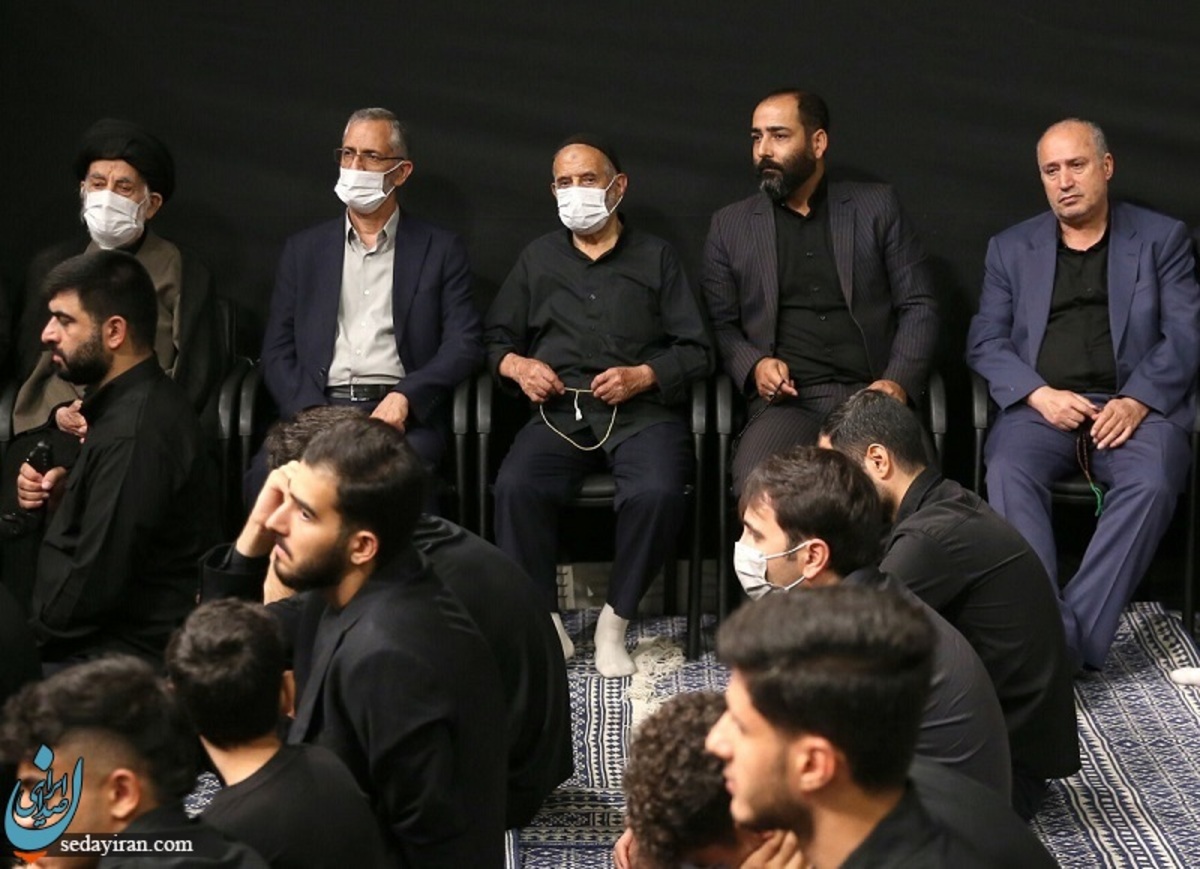 مهدی تاج در بیت رهبری عکس