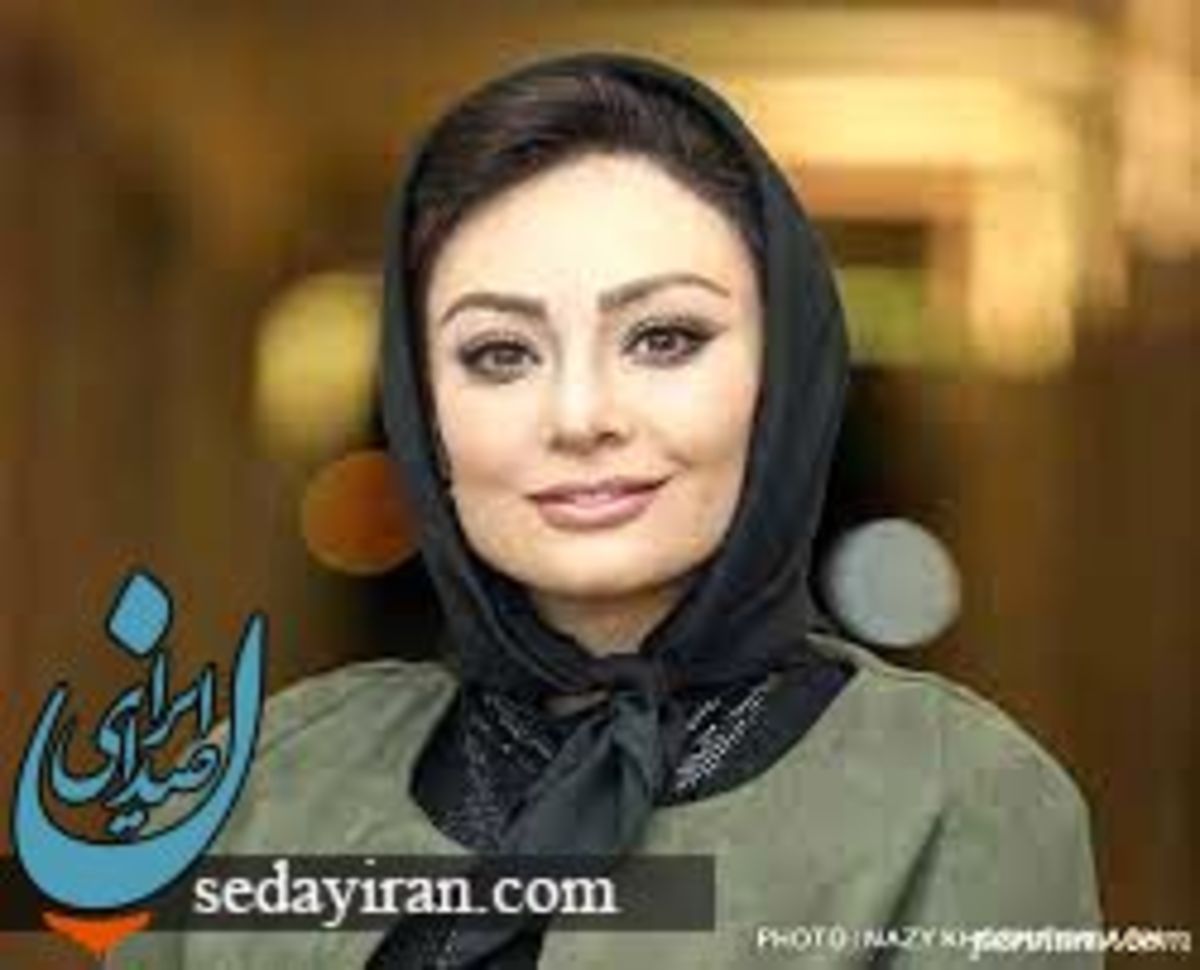 تیپ خاص یکتا ناصر در جشن سینمایی عکس