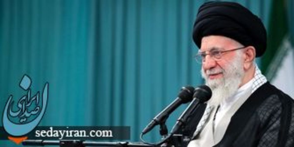 رهبر معظم انقلاب: برخی تلاش داشتند تا اسلامیت و ملیت را دوقطب مقابل هم قرار دهند کسانی که از ایران دفاع کردندنشان دادند ایرانیت و اسلامیت یک حقیقت واحد است