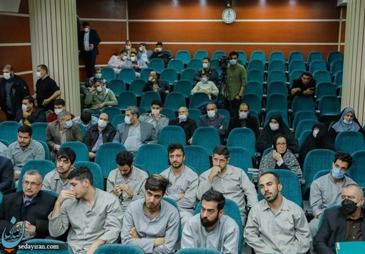 نگاهی به جزئیات پرونده شهادت روح الله عجمیان چرا حکم اعدام فقط برای 2 متهم پرونده صادر شد؟