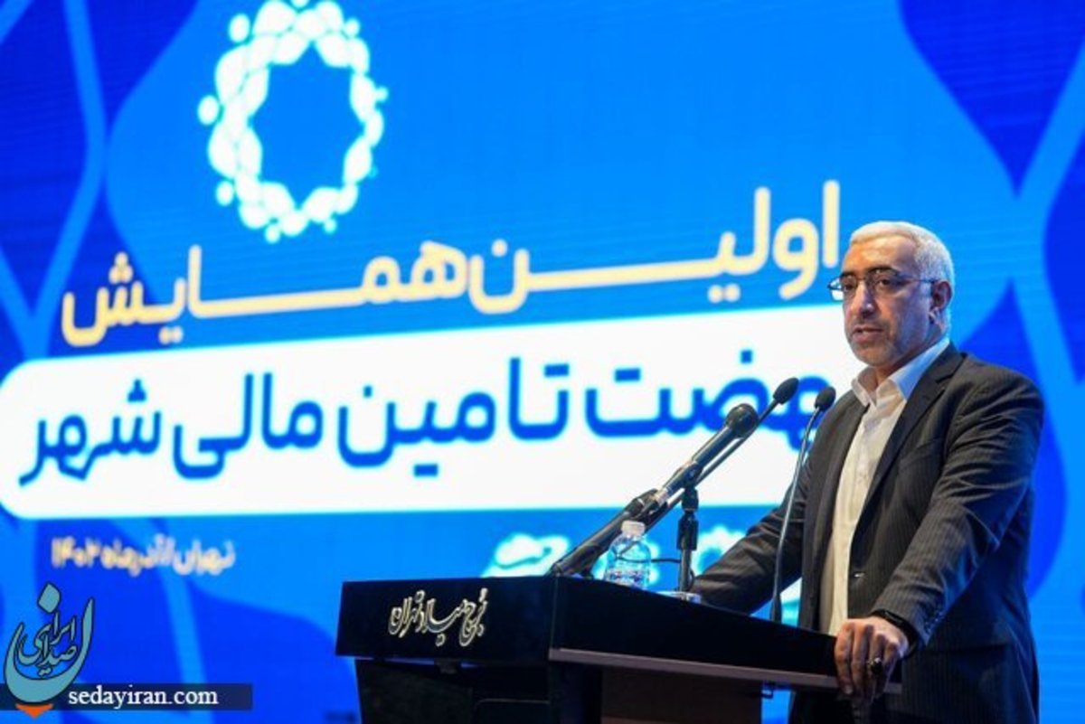 عشقی: در آینده‌ای نزدیک افزایش شهرنشینی را شاهد خواهیم بود نهادهای مالی در بحث نوآوری پیشقدم باشند ذائقه مردم بیشتر به سمت سرمایه‌گذاری در حوزه مسکن است استفاده از ظرفیت‌های بازار، شفافیت و اطمینان سازی است