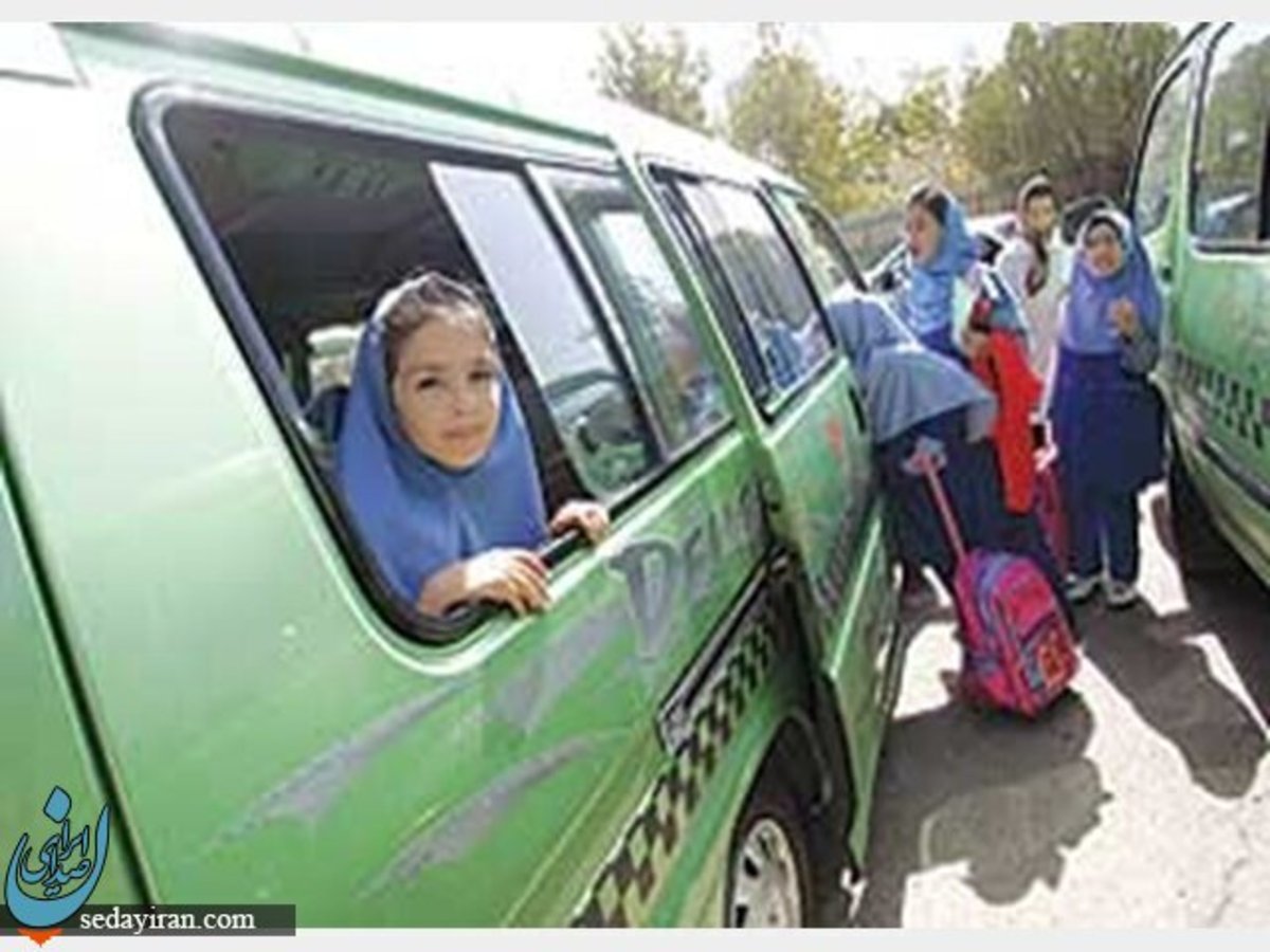 ماجرای کتک خوردن بچه مدرسه ای دبستانی از معلمش در زاهدان + عکس