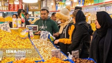 بازار شب یلدا در تهران (+عکس)