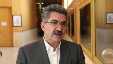 با مداح هتاک برخورد شود