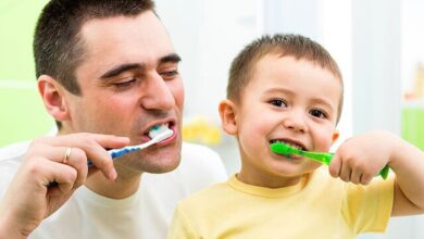 10 اشتباه رایج در مسواک زدن