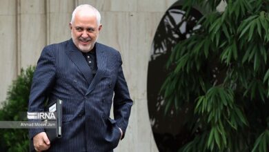 ظریف در مجمع جهانی داووس شرکت می‌کند