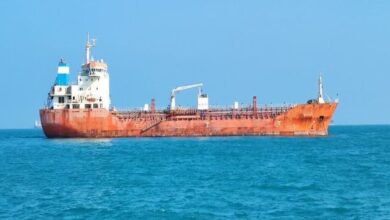 صدور دستور قضایی برای تخلیه کشتی حامل ۱۰ میلیون لیتر فرآورده نفتی در هرمزگان
