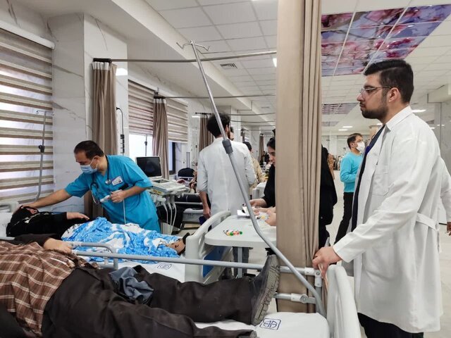 جزییات برخورد اتوبوس مسافربری اردبیل- مشهد به تپه جزییات برخورد اتوبوس مسافربری اردبیل- مشهد به تپه