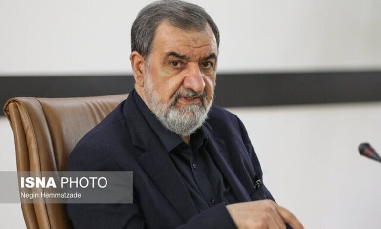 رضایی خطاب به آمریکا: سر عقل بیایید و از سر راه ما کنار بروید