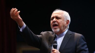 ظریف: به حجاب به عنوان تهدید نگاه می‌کنیم