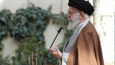 رهبر انقلاب: نهضت ملی درختکاری جدی گرفته شود و ادامه یابد