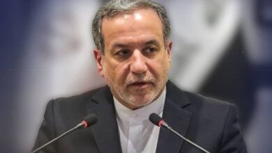 عراقچی: بر تعهد خود به دولت عراق به منظور دفع اقدامات غیرقانونی آمریکا پایبندیم