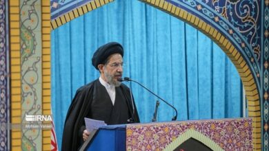 ملت ایران در مقابل تهدید و استکبار از مواضع خود کوتاه نمی‌آید