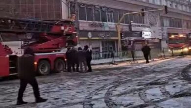 مهار آتشسوزی در مجتمع تجاری صدف اردبیل
