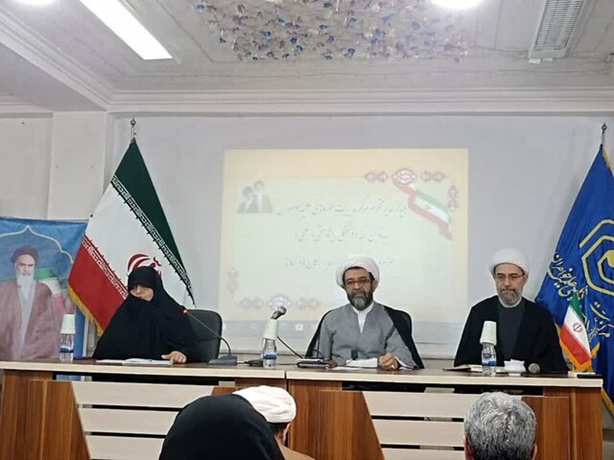 مدیر حوزه‌های علمیه خواهران : قدرت بانوان مازندران در تغییر افراد زیاد است