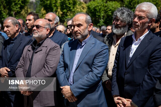 عمو مسعود باشکوه بدرقه شد