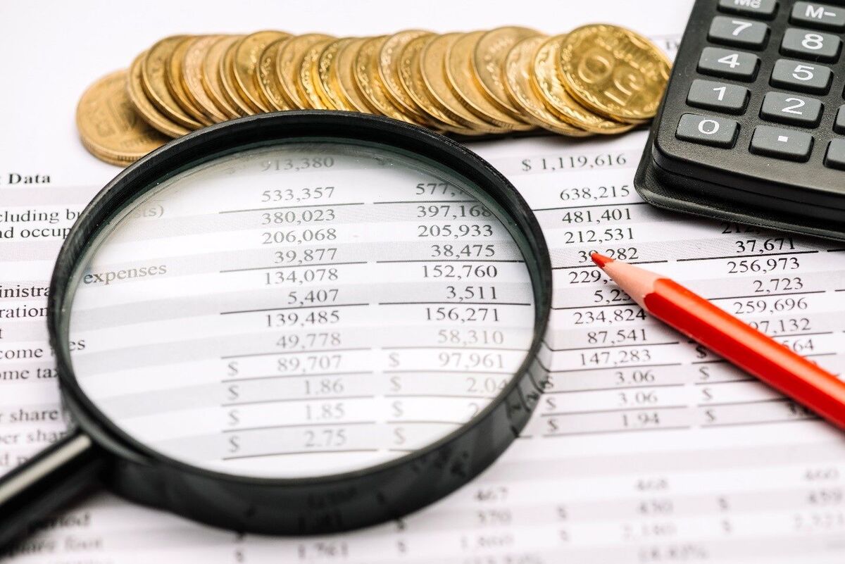 مشاغل با فروش کمتر از ۳۰ میلیارد تومان ملزم به ارائه دفاتر و ترازنامه نیستند