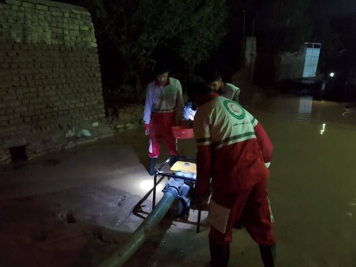 سیل در خراسان شمالی کمک به سیل زدگان در 2 شهر