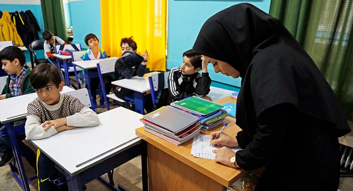 مرکز پژوهشهای مجلس: آموزش و پرورش «۴۴ هزار میلیارد تومان» به فرهنگیان بدهکار است؛ معادل ۱۶ درصد کل بودجه این وزارتخانه
