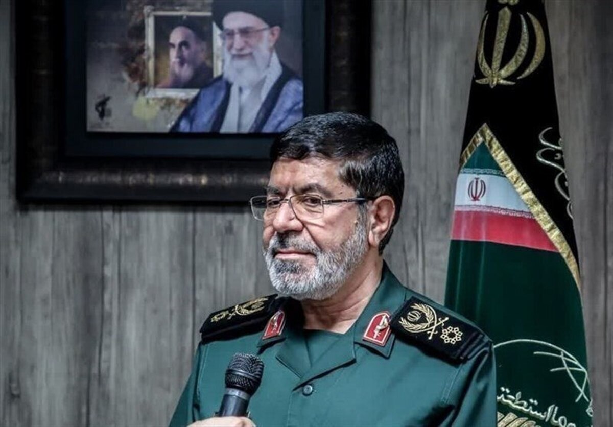 سخنگوی سپاه: ملتی که هزینه ندهد، بازنده میدان خواهد بود جریانی در داخل تلاش میکند تا داشتههای داخلی را حقیر و داشتههای خارجی را بزرگ جلوه دهد