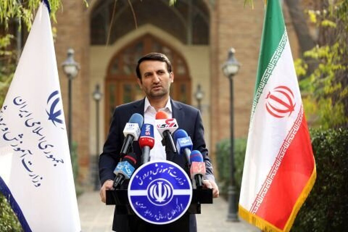 بدهی آموزش و پرورش به فرهنگیان بابت پاداش پایان خدمت ۱۴۰۲ معوقاتی که تا اسفند پارسال تسویه شد