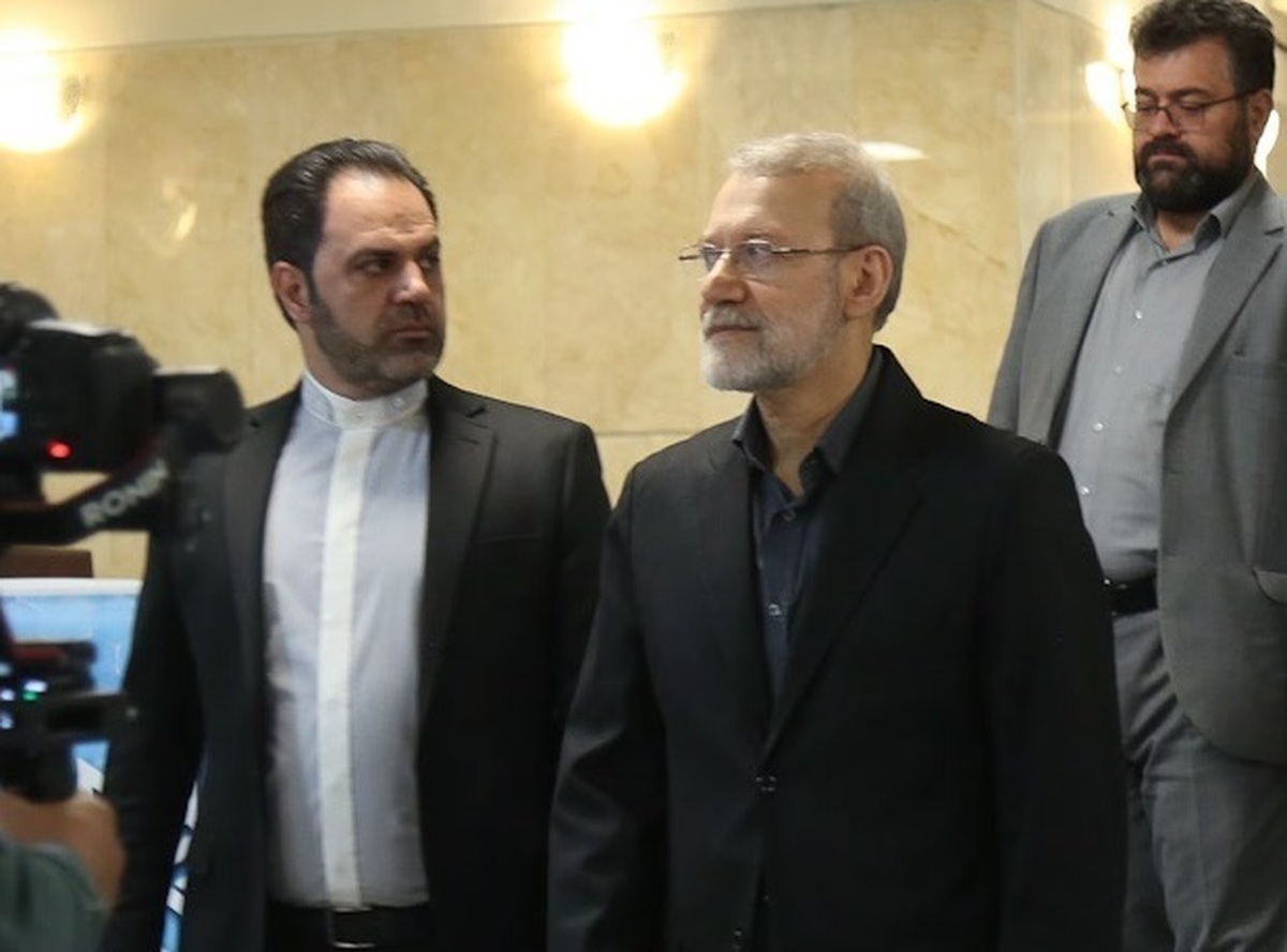 لاریجانی: اندیشه «اهریمنان» و «سواستفاده کنندگان» از نام شهدای خدمت، ناکام باد «ارتفاع بگیریم»، یک راهبرد است